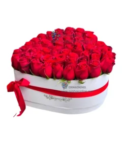 خرید باکس گل رز قلبی مناسب برای تولد و تبریک و هدیه و سورپزایز های عاشقانه